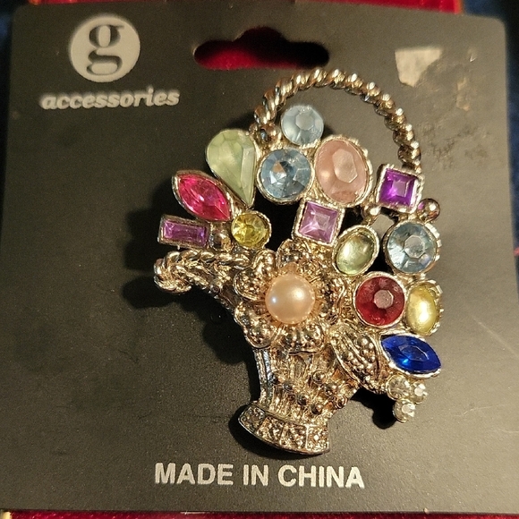 Jewelry - Multicolor Gemstone Brooch
